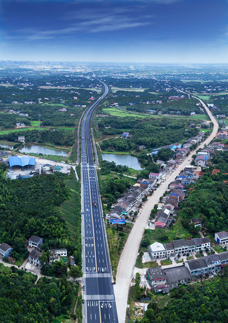 17、芙蓉大道湘陰段道路工程（1）.jpg